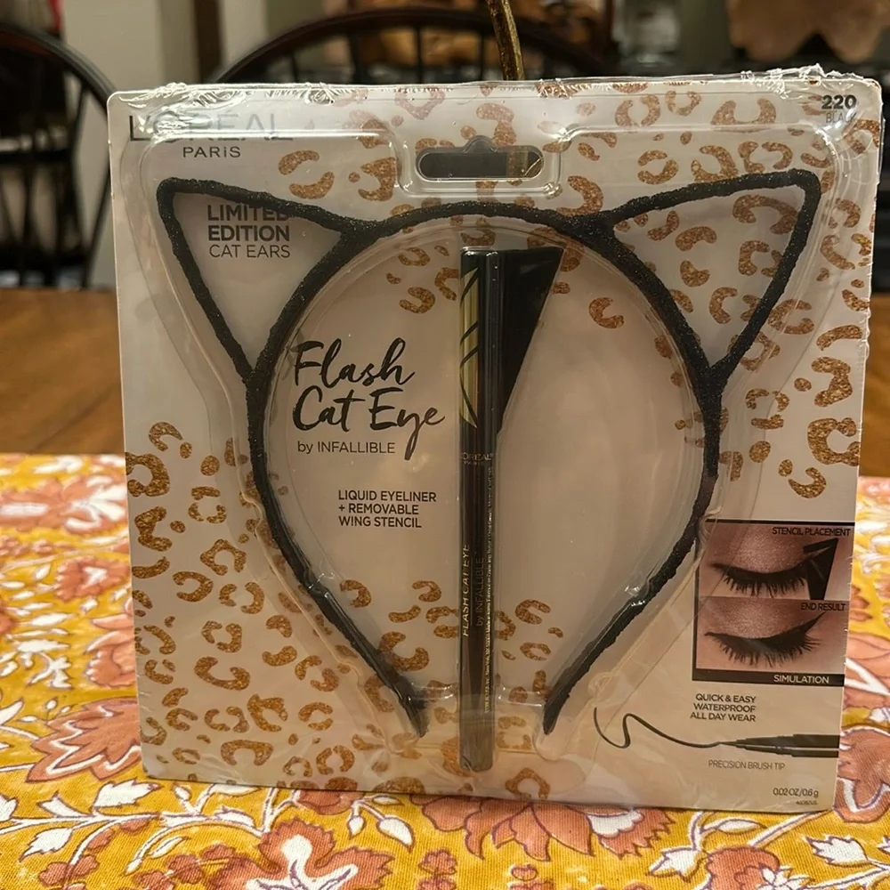 Loreal Flash Cat Eye Liquid Eyeliner with Stencil & Cat Ears Headband Two Kits